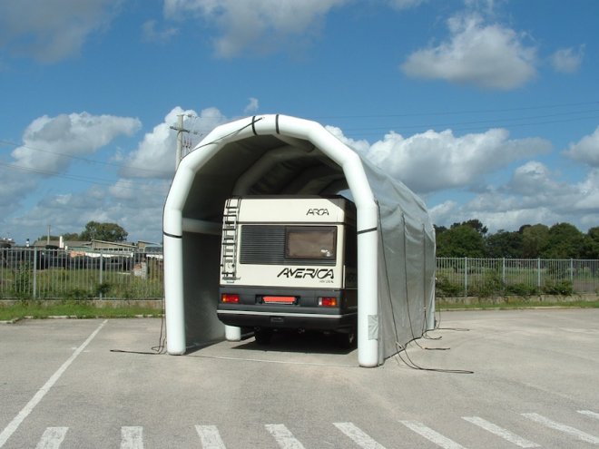 Strutture autoportanti gonfiabili a disegno
